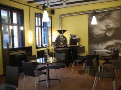 Фото: Kaffeerosterei &amp;amp; Cafe Samocca